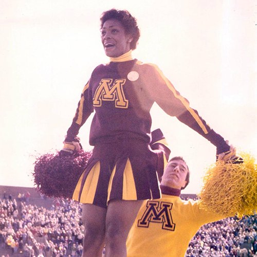 Cheerleader 1976